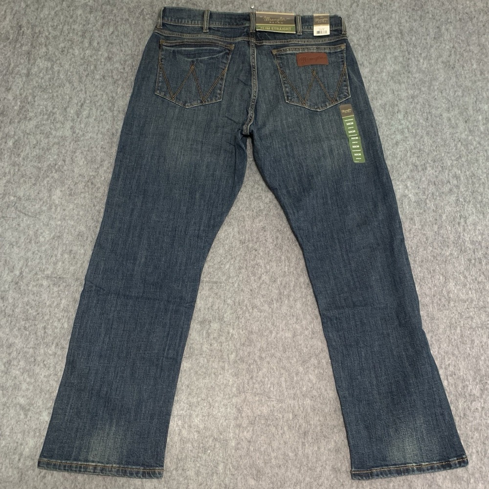 Wrangler Men's Retro Slim Fit Straight Leg Jeans (WLT88BZ) - Size 35x30